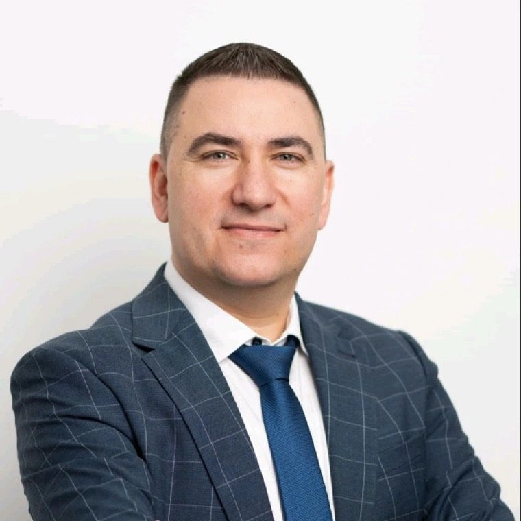 Orosz Zoltán, Területi Igazgató